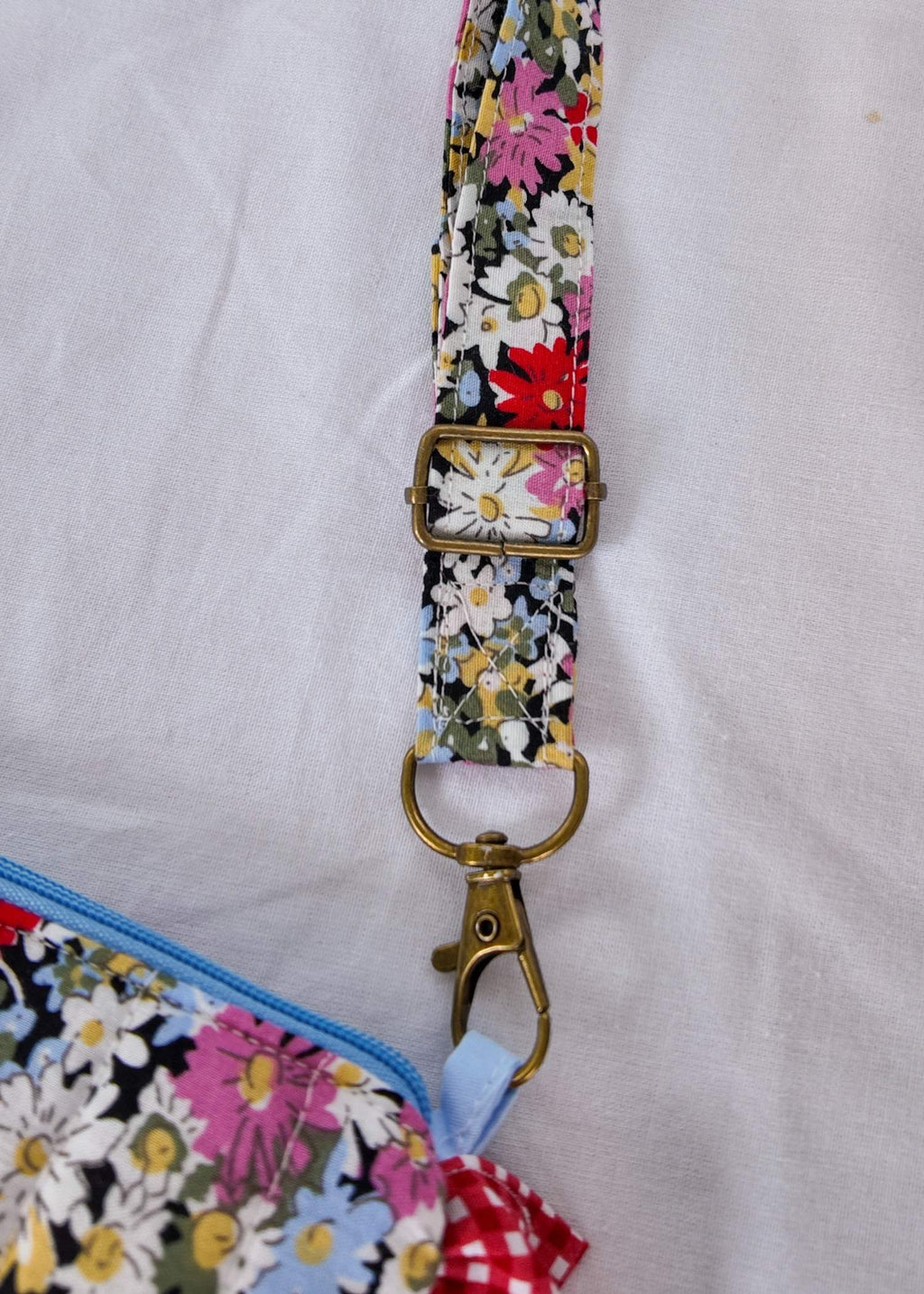 Red Ruffle Meadow Bag